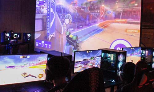 Playing Rocket League